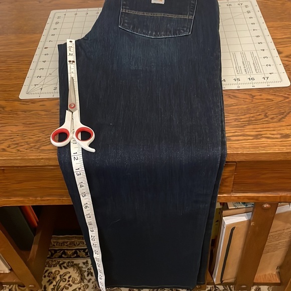 Carhartt Jeans - Picture 6 of 7